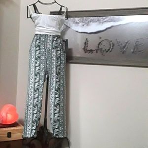 PIPHANY size 1 Jr boho elephant leggings